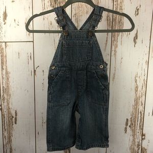 Genuine Kids from OshKosh, Bib Overalls. 12M. In excellent condition!